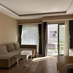 Hotel Defne Makri *