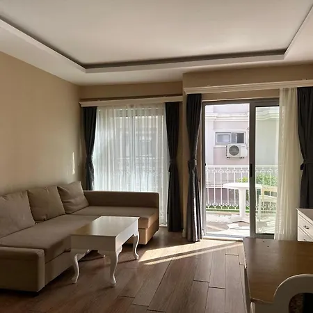 Apartment Defne *