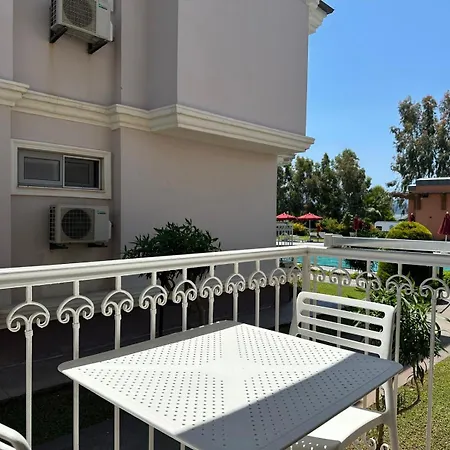 Apartamento Defne Makri